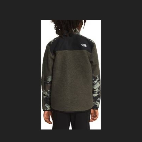 Boys- The Northface Forrest Fleece Mash Up Camo- - Picture 3 of 5